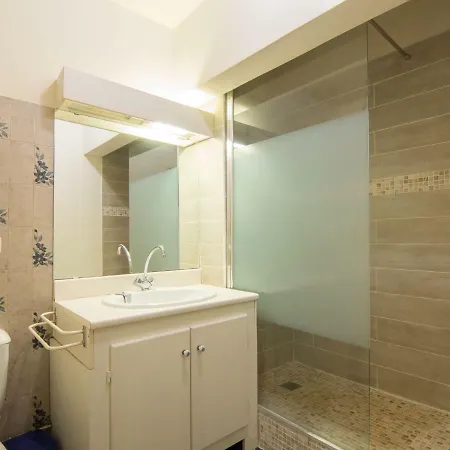 Appartement Le Port De La Gavine.7 *